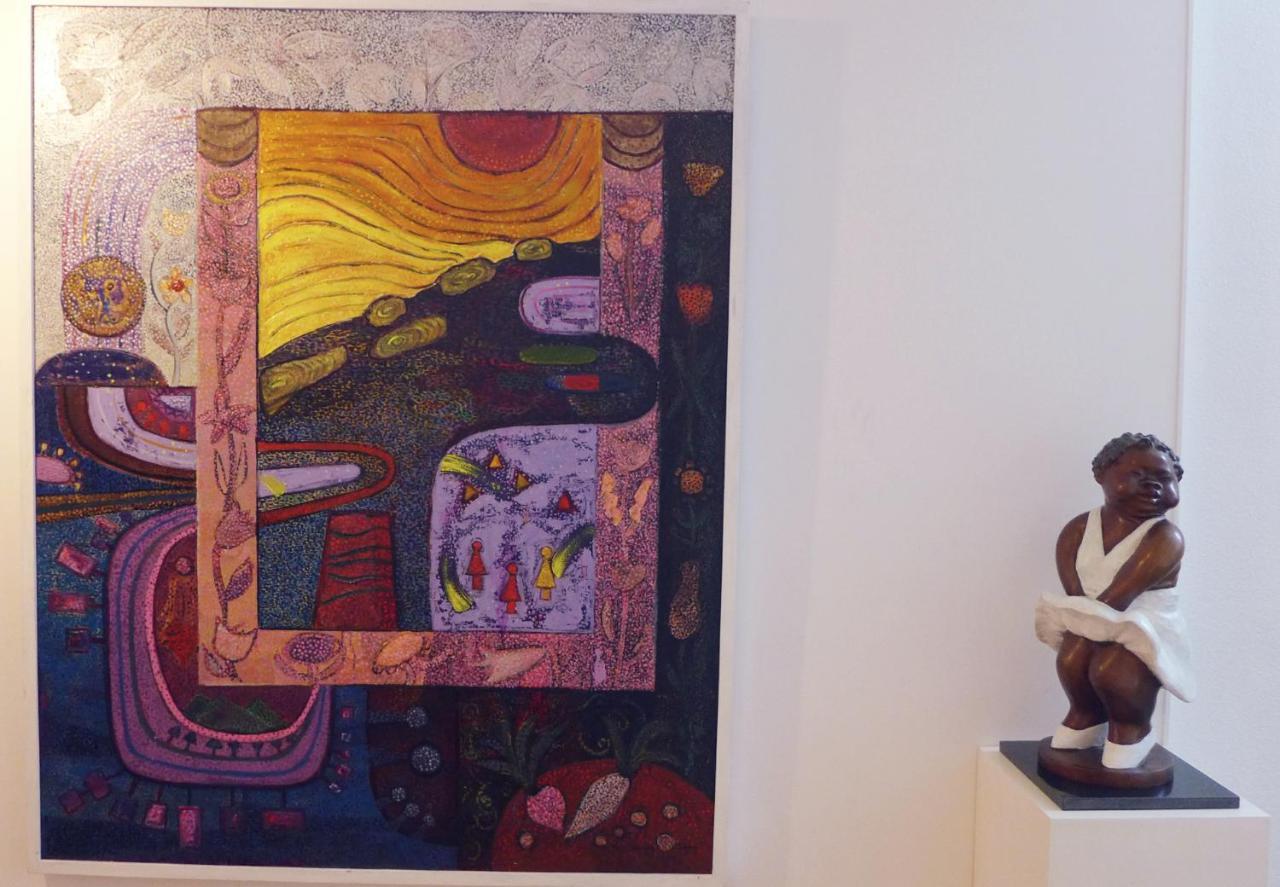 מוקפו Gallery Family Hotel מראה חיצוני תמונה